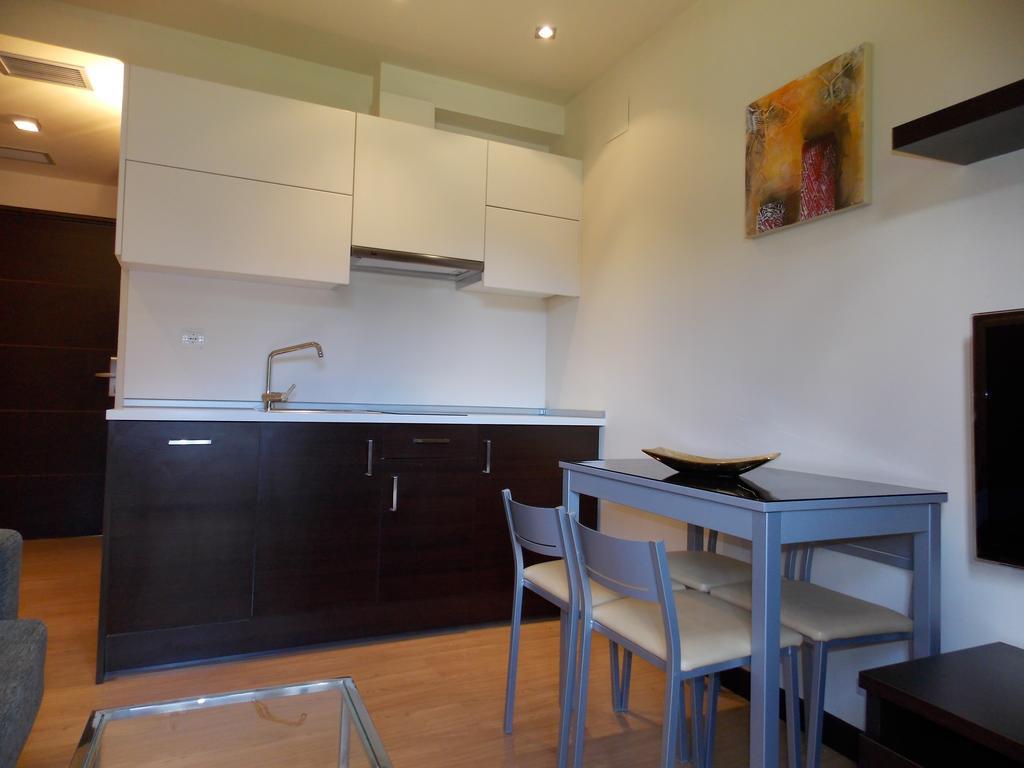 Aparthotel Bubal El Pueyo de Jaca Chambre photo