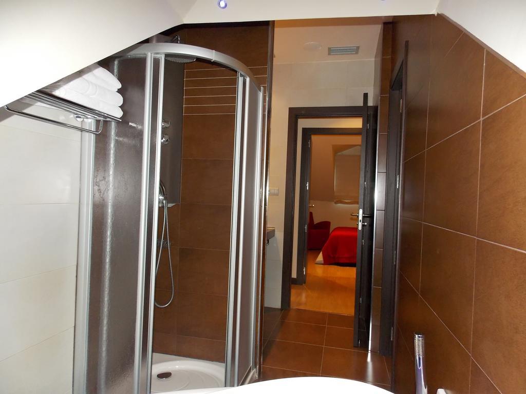 Aparthotel Bubal El Pueyo de Jaca Chambre photo