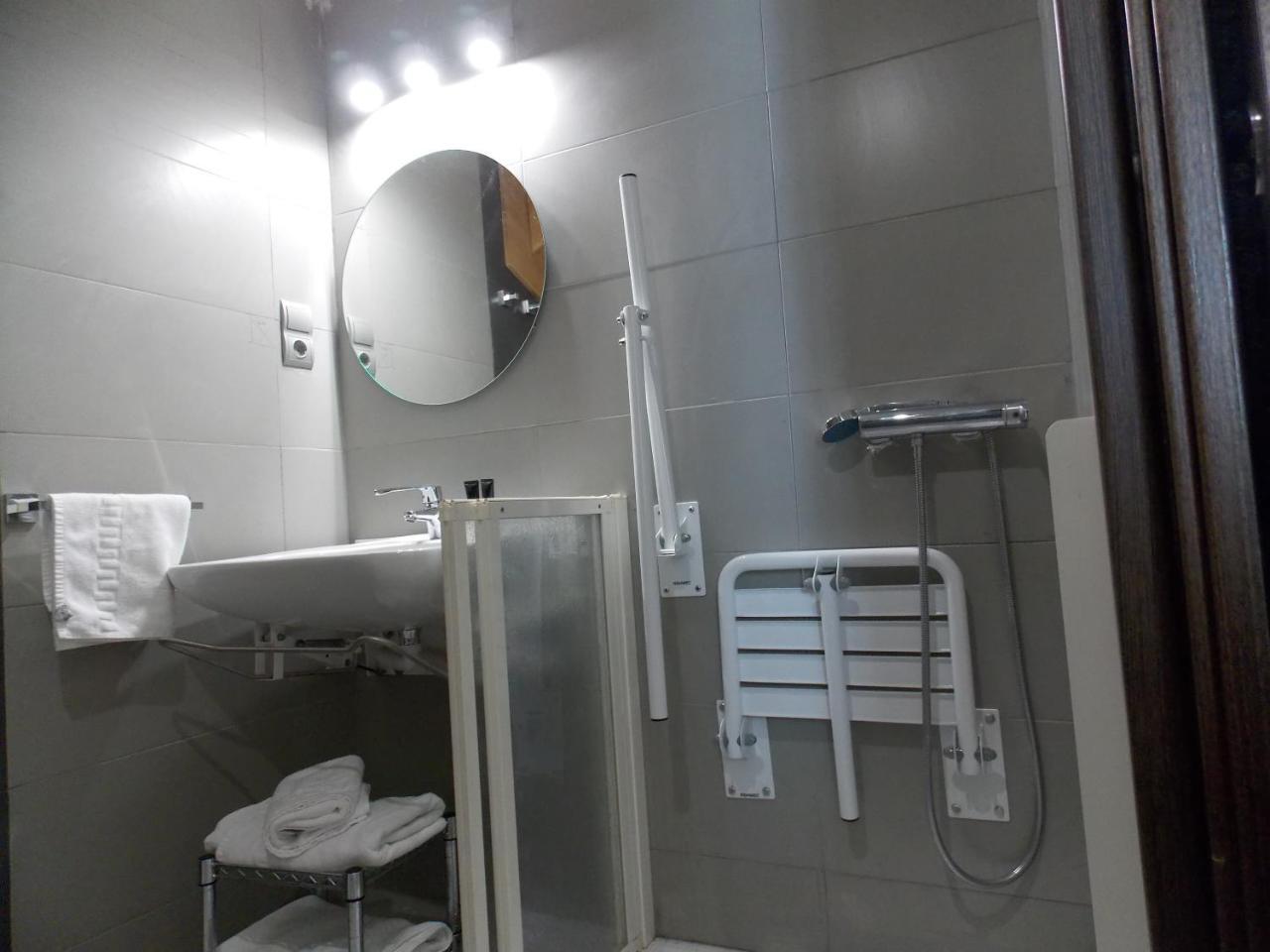 Aparthotel Bubal El Pueyo de Jaca Extérieur photo